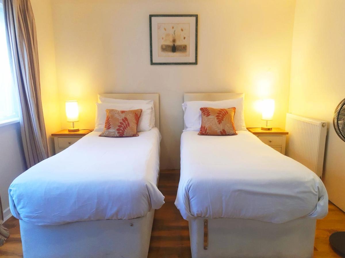 ברוקנהרסט Thatched Cottage Hotel מראה חיצוני תמונה