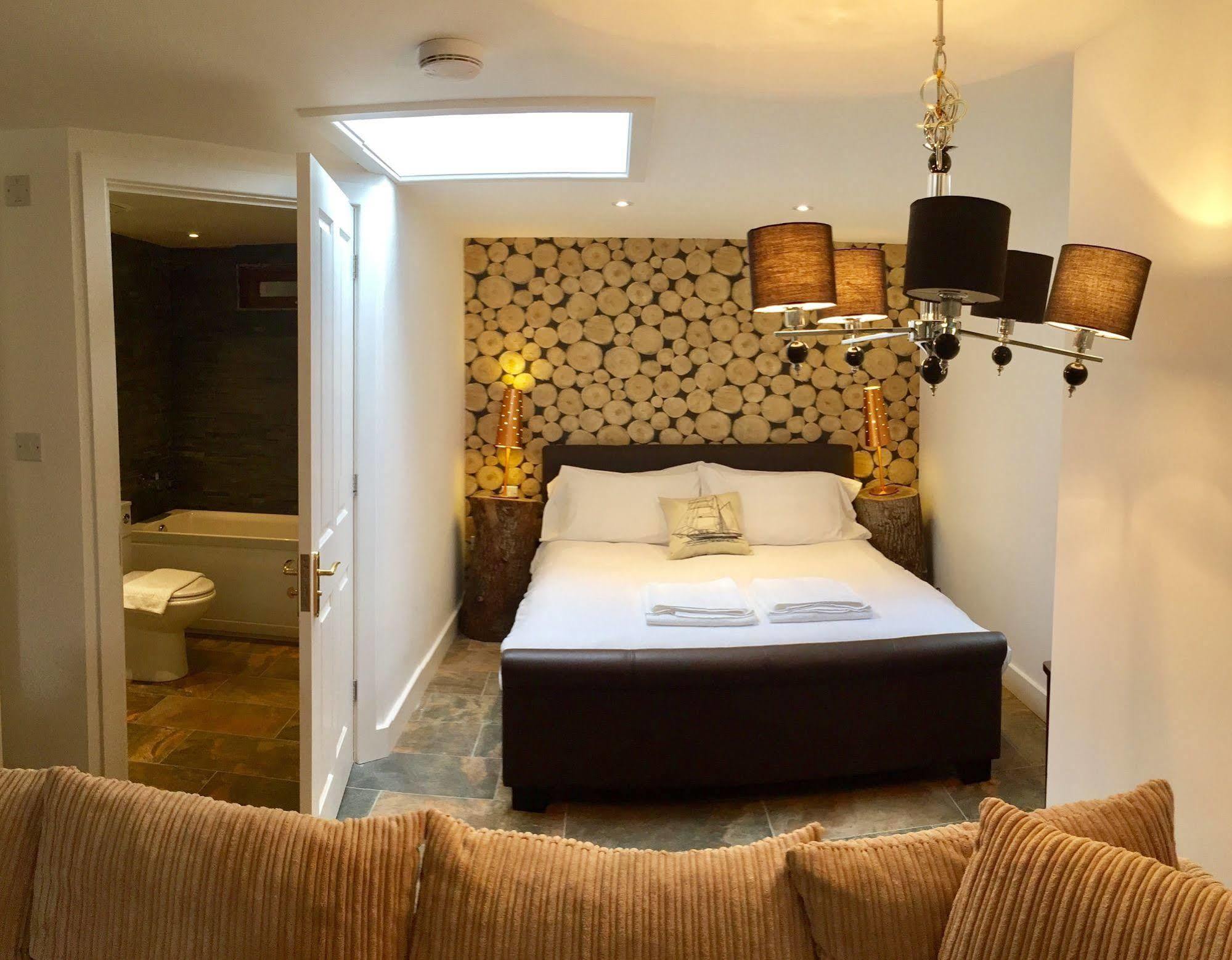ברוקנהרסט Thatched Cottage Hotel מראה חיצוני תמונה
