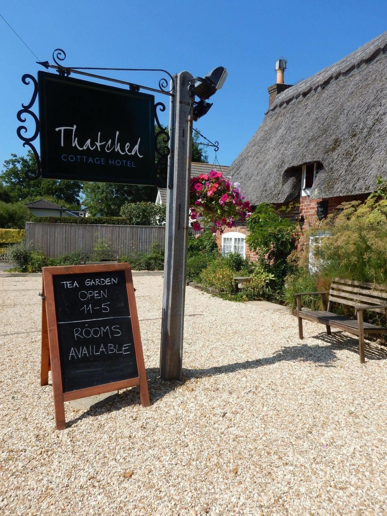 ברוקנהרסט Thatched Cottage Hotel מראה חיצוני תמונה